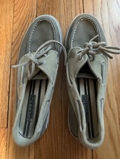 womens sperry boat Shoes size 8