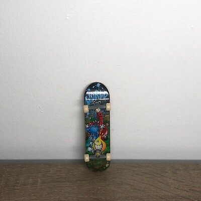 Fingerboards Tech Deck Mini Skate (Skate de Dedo) Monster - Virtual Skate  Shop