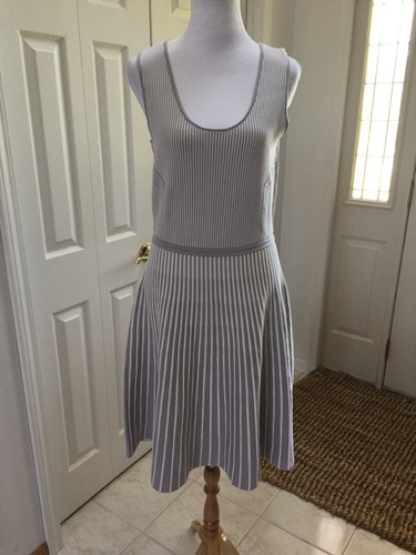 NWT BANANA REPUBLIC GRAY STRIPE KNIT 