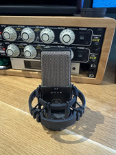 Akg C414 B Uls Medium Diaphragm Multipattern Condenser Microphone C 414 B-uls