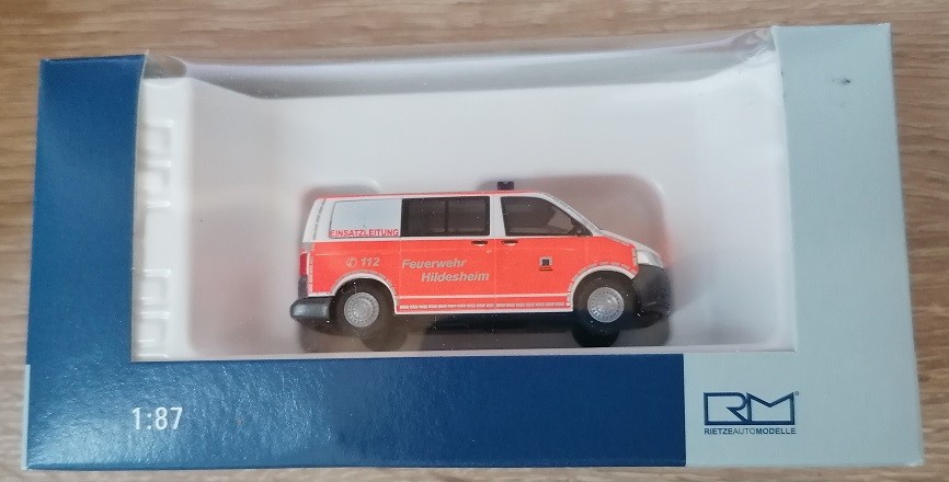 Rietze 53449 - 1/87 Volkswagen T5 '10 FW Hildesheim - New