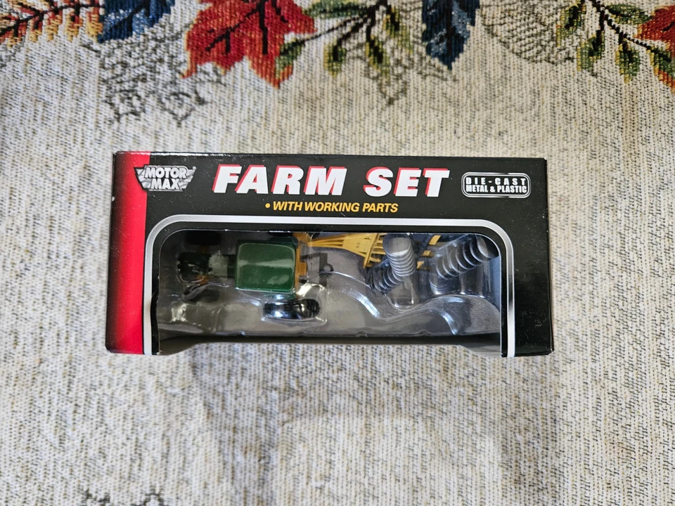 Motor Max Farm Set -- NO.76041 -- Tractor w/Disc Trailer -- NIP!! - Image 2 of 4
