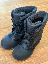 Boys Size 1 All In Motion Winter Boots- Black