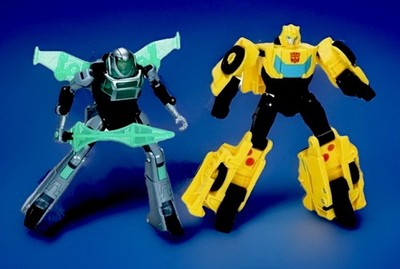 Transformers EarthSpark Bumblebee and Mo Malto Cyber-Combiner Action Figures
