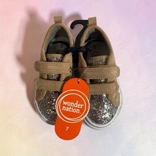 Girls Silver Sparkle Sneakers Casual Shoes Wonder Nation Size 7 NWT