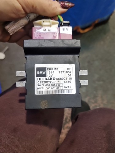 BMW 1 3 5er F10 F20 F30 Kraftstoffpumpe Steuergerät Steuergerät Steuergerät 7371832