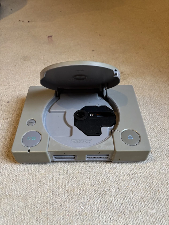 PlayStation 1 + Dualshock Controller/All Wires/Memory Card & Sealed Demo/Manual✅, photo 2 of 4