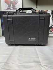 Pelican 1500 Protector Case  18.5 x 14.06 x 6.93 in  Black