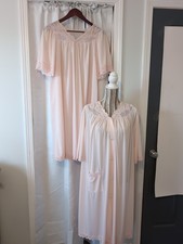 VTG Shadowline Peignoir Set Negligee Lace Blush Pink Large 2 Pc Gown  Robe