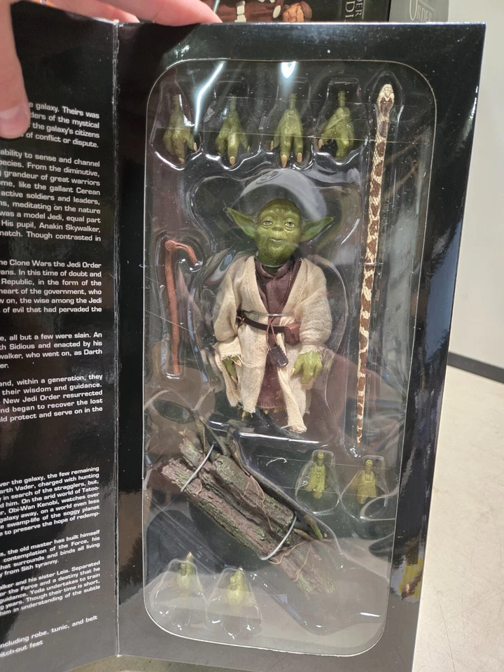 SEALED Sideshow Star Wars 1:6 YODA Jedi Mentor Exclusive 12" Order of the Jedi - Image 2 of 4
