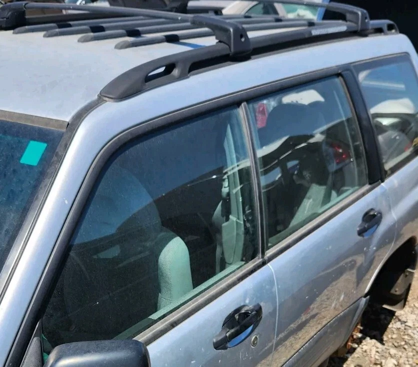 Juego de rieles de techo Subaru Forester 1998-2002 (2) OEM rieles de portaequipajes izquierdo y derecho Foto 2 de 4