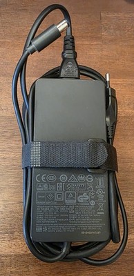 Surface PRO - Microsoft 1661 Dockingstation für Microsoft Surface - Schwarz