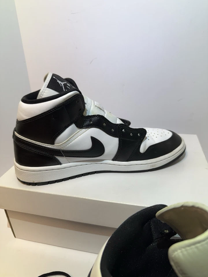 Talla 9.5 - Air Jordan 1 Mid Panda W Foto 4 de 4