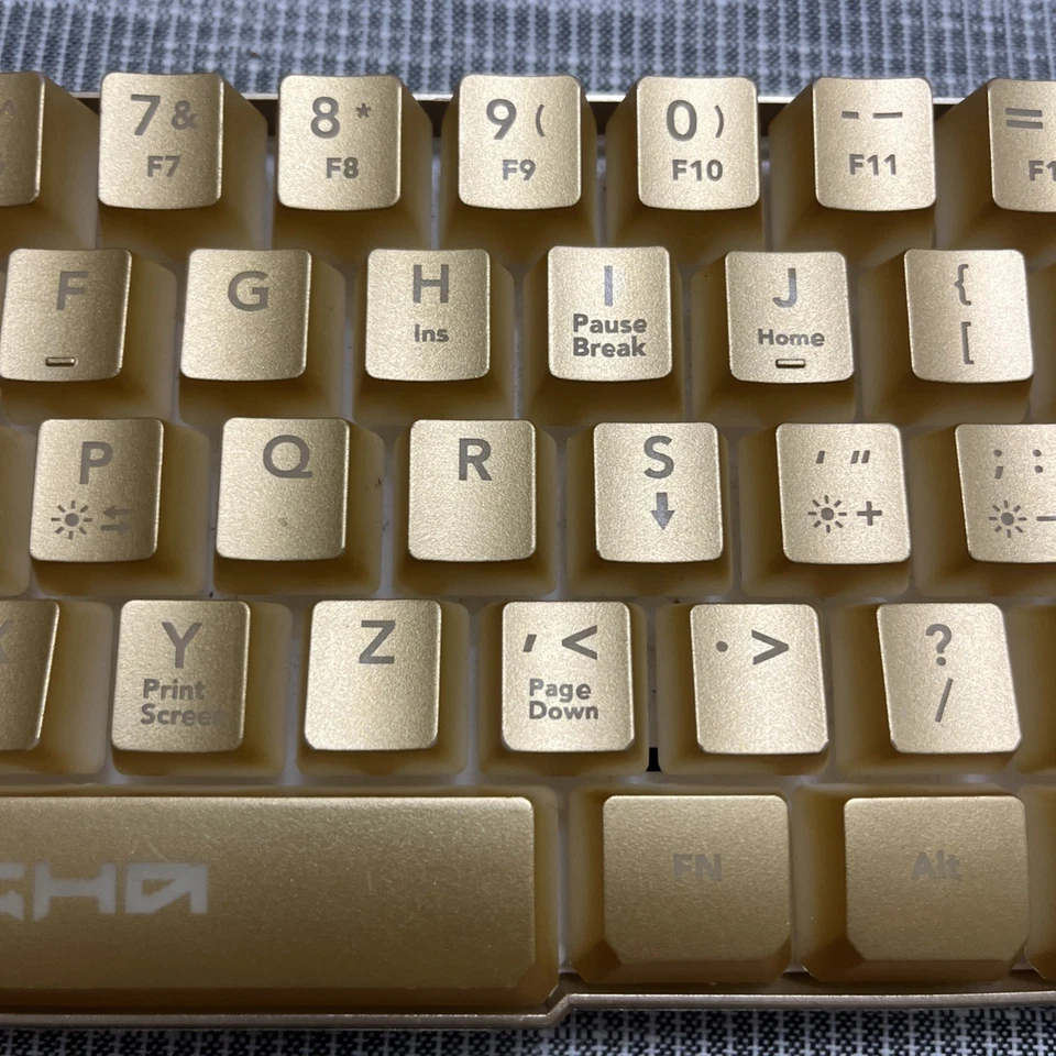 Bugha Limited Edition gold RGB Gaming 60% Keyboard - Image 3 of 4
