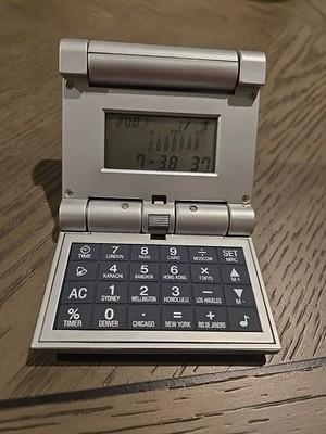Vintage Brookstone Digital Calendar Travel Alarm World Time Clock Calculator 