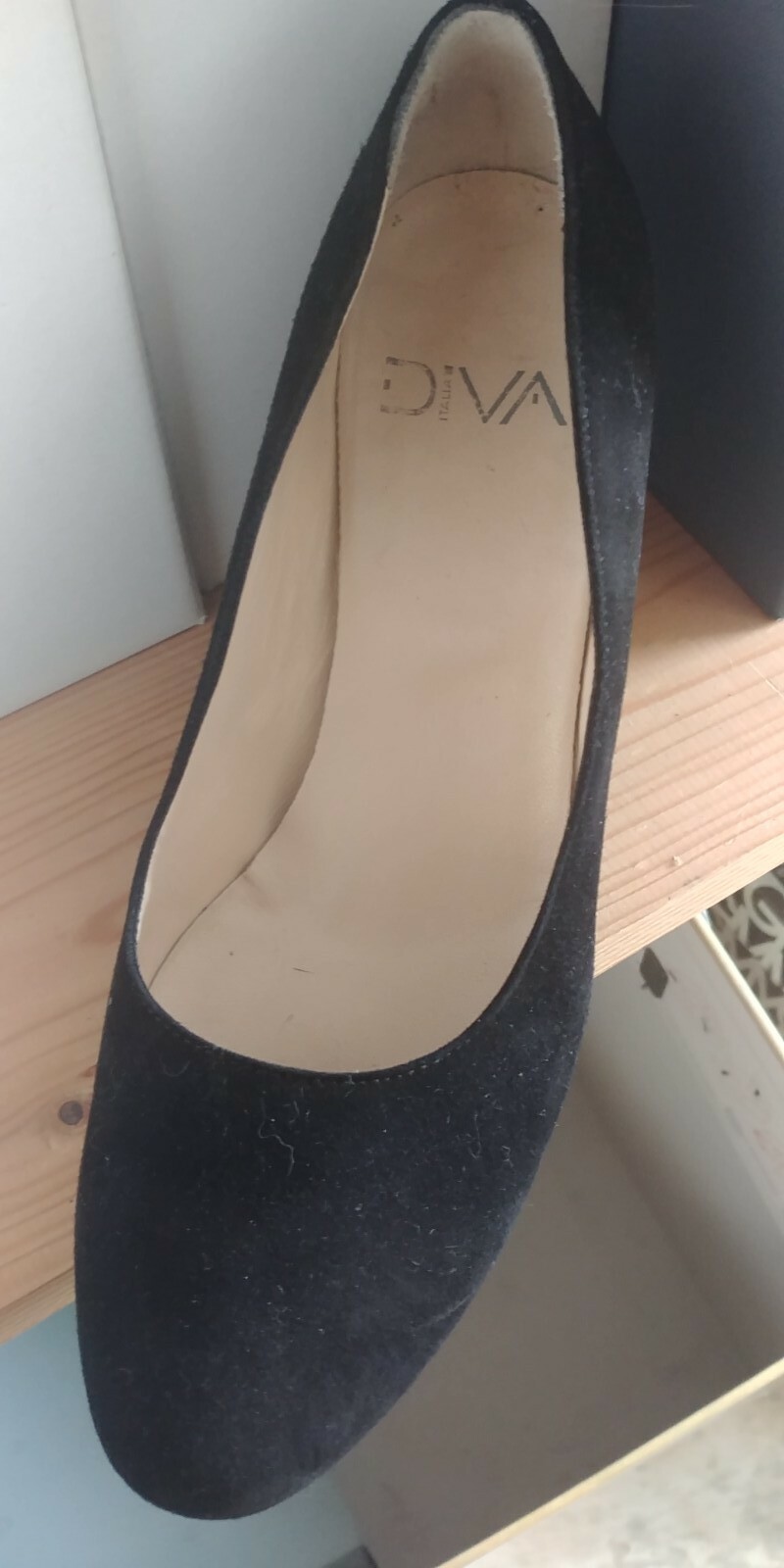 Foto 1 di 3