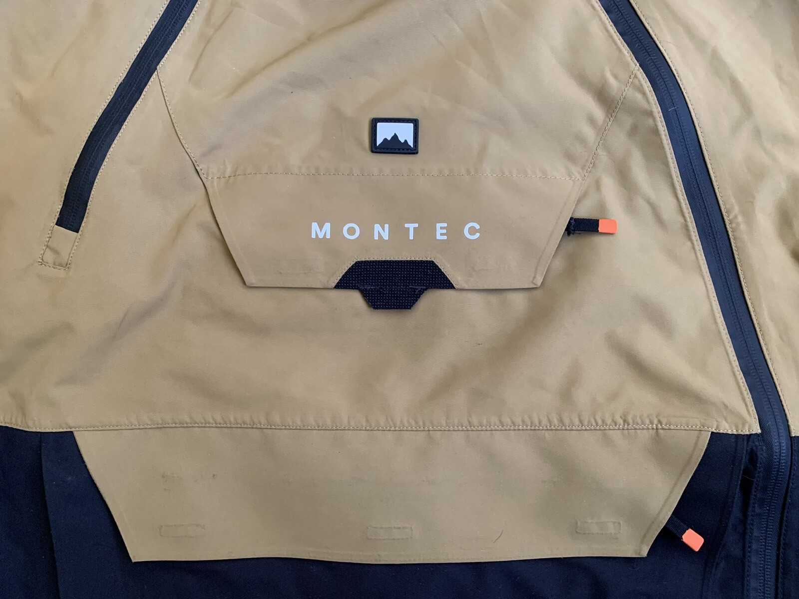 Montec Doom Ski Snowboard All Mountain DWR 20k Shell Jacket Gold Black Mens L