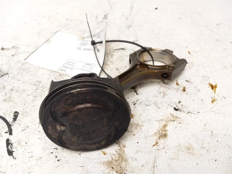 Pistón para Ford Fusion 2011 Foto 3 de 4