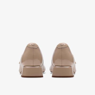 Clarks Women's Daiss30 Shine Sand Patent 26181313 | eBay