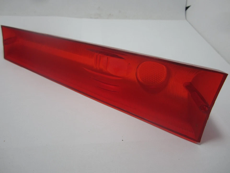 Lente de luz trasera 56 Plymouth Belvedere Fury Savoy Plaza NOS 1648904 Foto 4 de 4