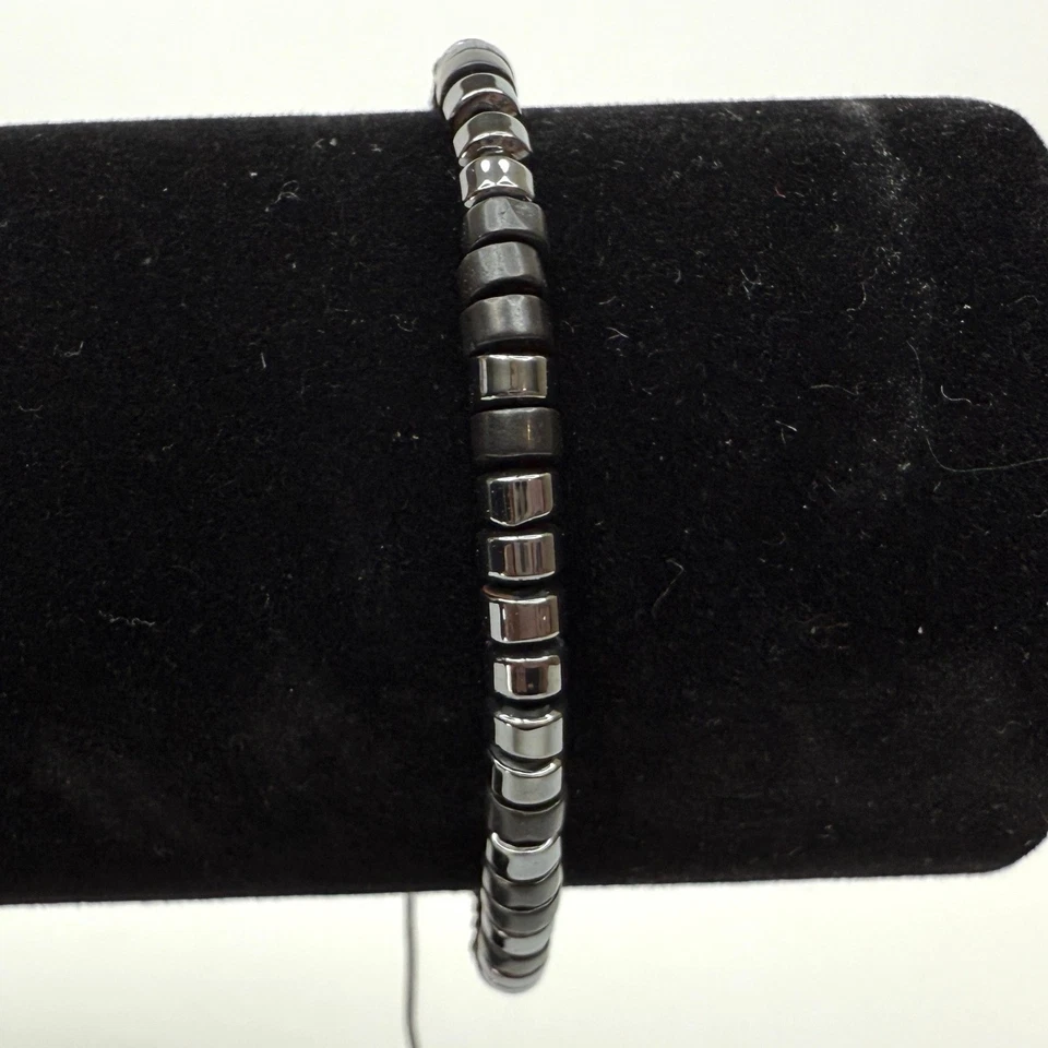 Pulsera de cuentas de disco de hematita ajustable banda de macramé negra joyería de moda Foto 2 de 4