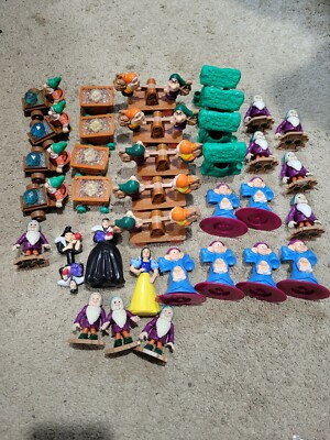 1992 McDonald's Snow White & 7 Dwarfs Happy Meal Toys Lot of 35 Figures