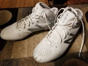 new balance rush mid