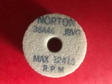 Norton Grinder AA80-K8-V40, max. RPM 12415, In/Out Dia. 1/4”/1”-5/16, Thick. 1"