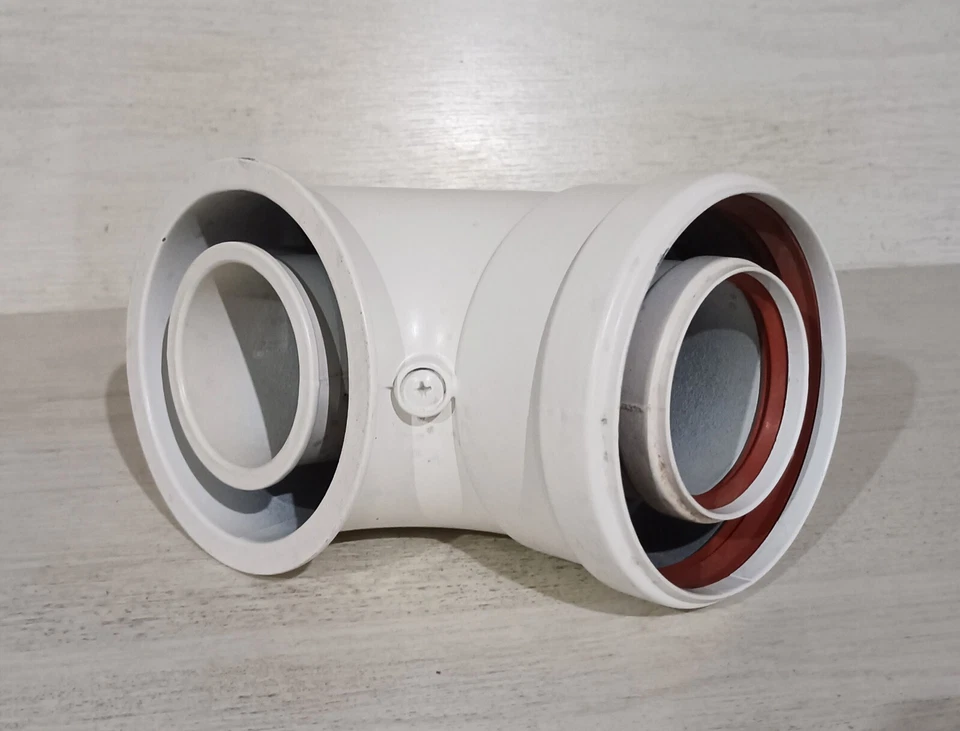 Gomito 90° Concentrico 100 / 60 mm ad innesto 3010949 Kit Curva Immergas . - Imagen 3 de 4