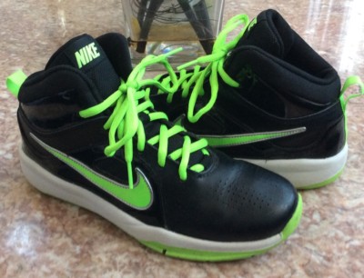 nike team hustle d 6