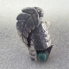 Vintage Handmade Native American Silver Feather Ring -Green Turquoise Stone