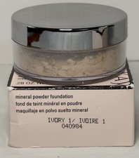 NEW Mary Kay Mineral Powder Foundation - Ivory 1 040984
