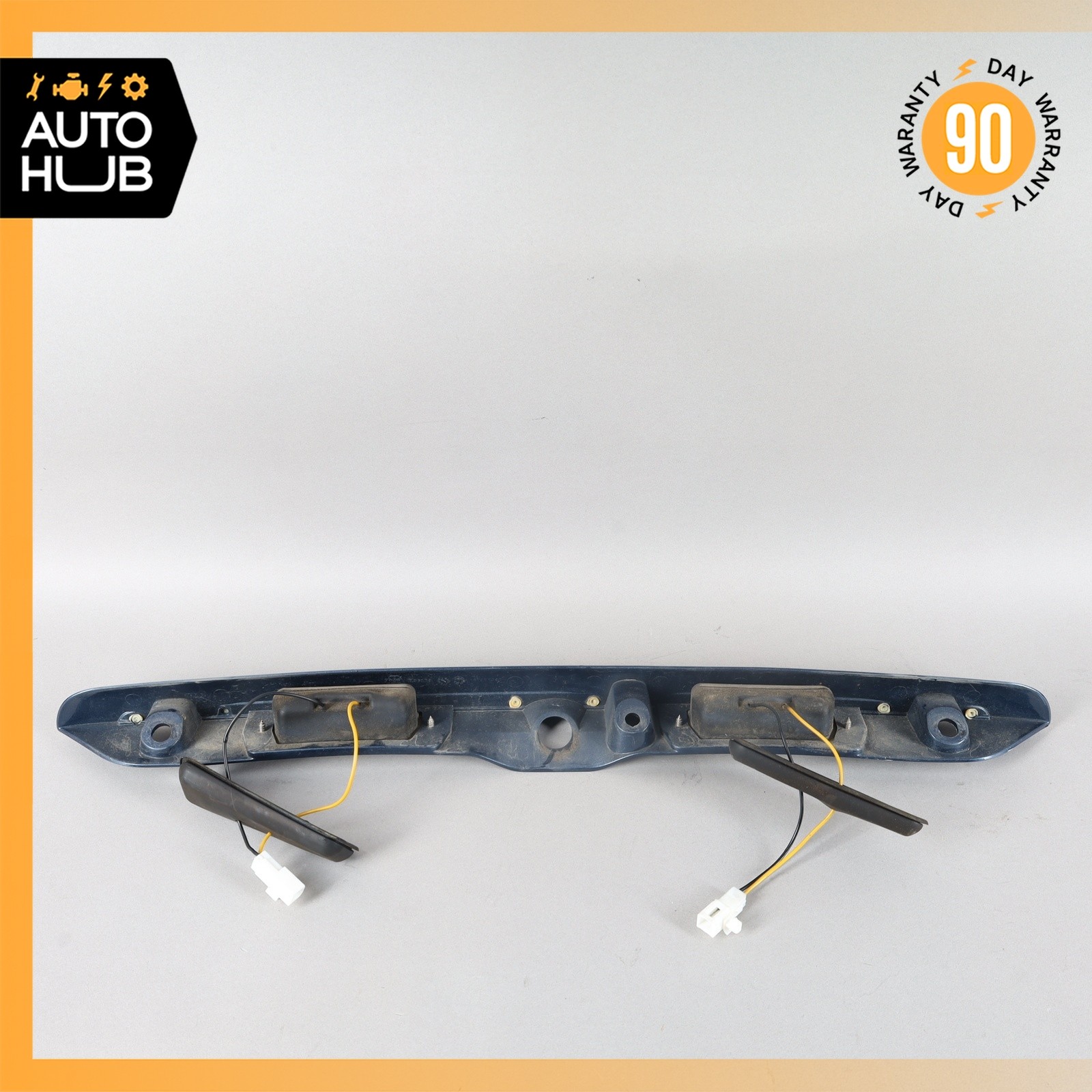 02-07 Maserati Coupe 4200 M138 Rear Trunk Lid Moulding Plate w/Lights OEM