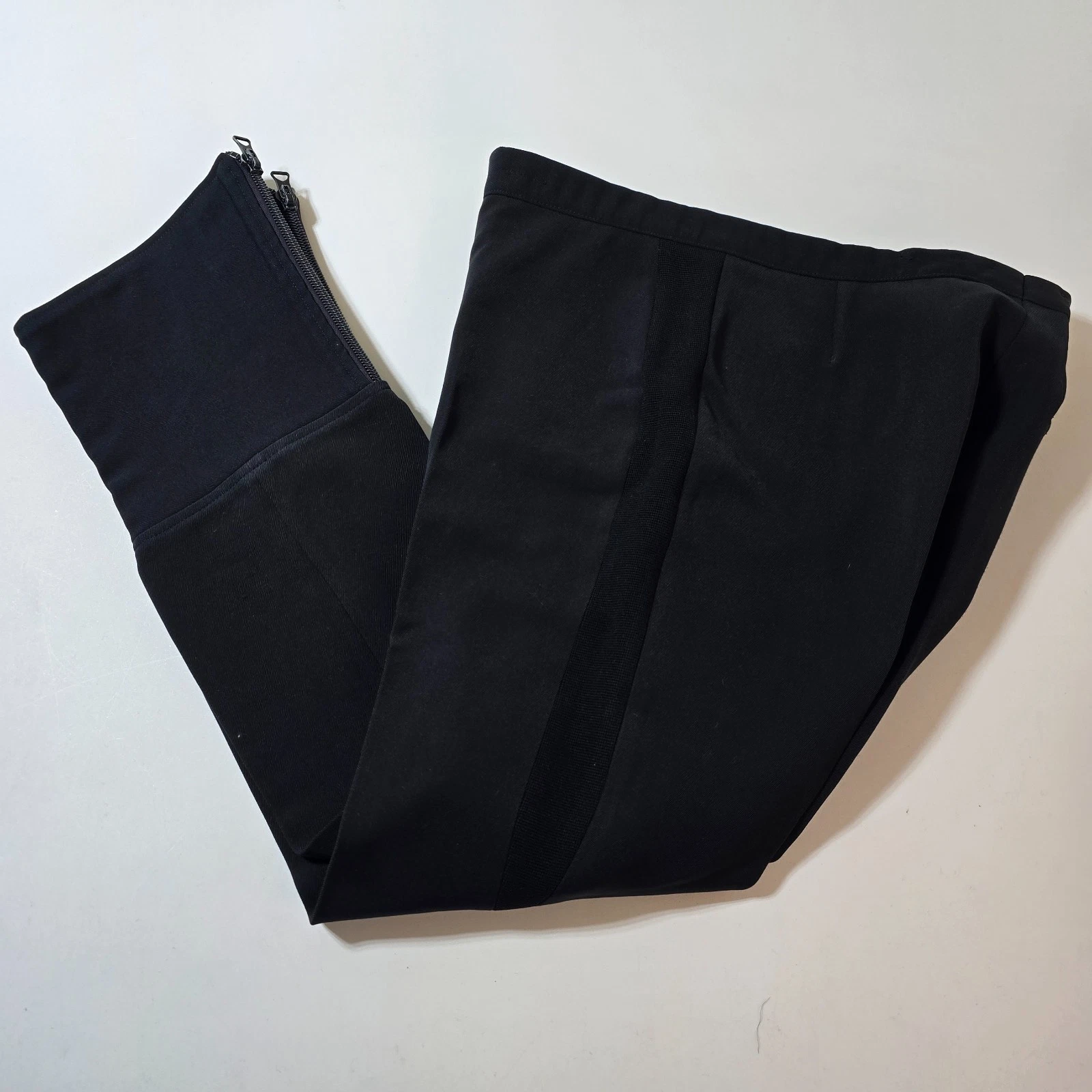 Roffe Ski Pants Mens 34 Long Black Ankle Zip Performance Snowboard Winter Sport
Opens in a new windo