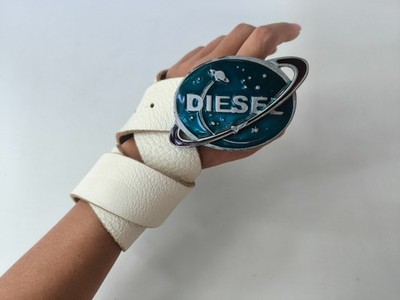 VTG Y2K Diesel white leather belt with enamel orbita buckle 80-90 cm, 31-35''