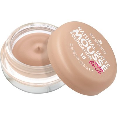 essence NATURAL MATTE MOUSSE FOUNDATION, Nr. 15, 16 g (1er Pack), Universal