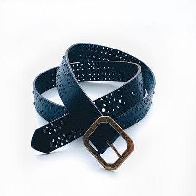 gap black leather belt