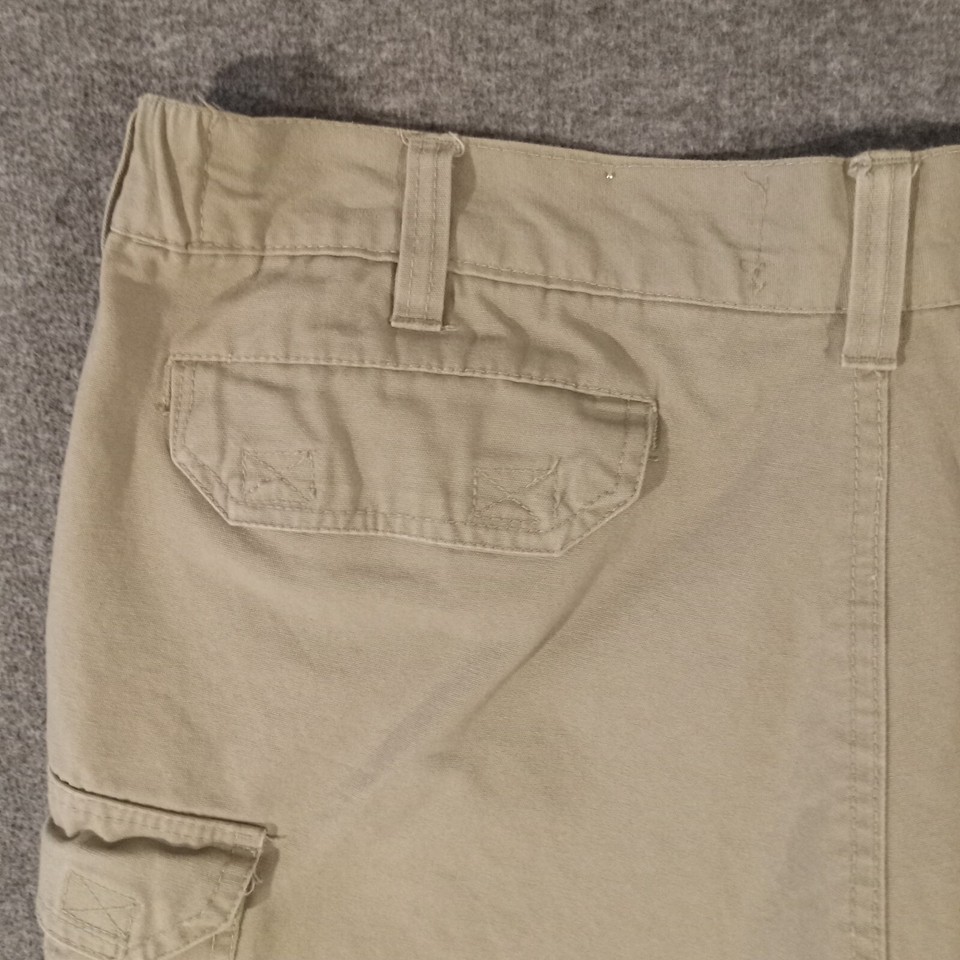 Wildebees Cargo Shorts Mens Size 38x5 Zip Fly Tan Cotton 8 Pocket