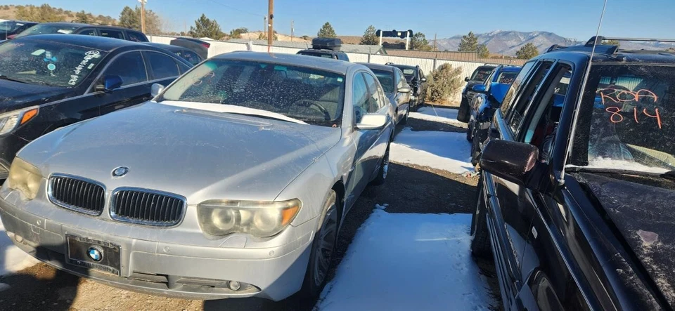 Conjunto de filtro de aire usado se adapta a: BMW 745I grado A 2004 Foto 3 de 4
