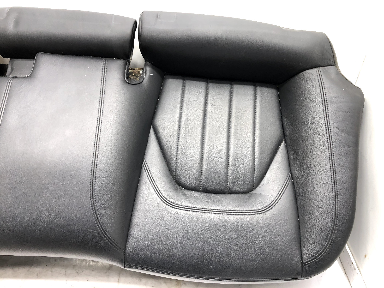 2014-2019MASERATI QUATTROPORTE REAR LOWER SEAT BENCH OEM.
