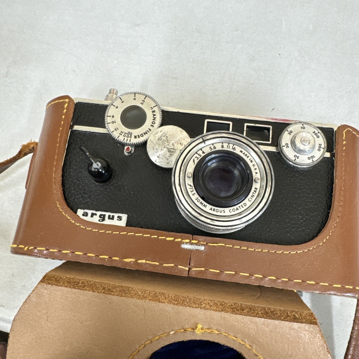 argus C3 COATED CINTAR 50MM f/3.5 革ケース付 argus C3 COATED CINTAR 50MM f/3.5 革ケース付
