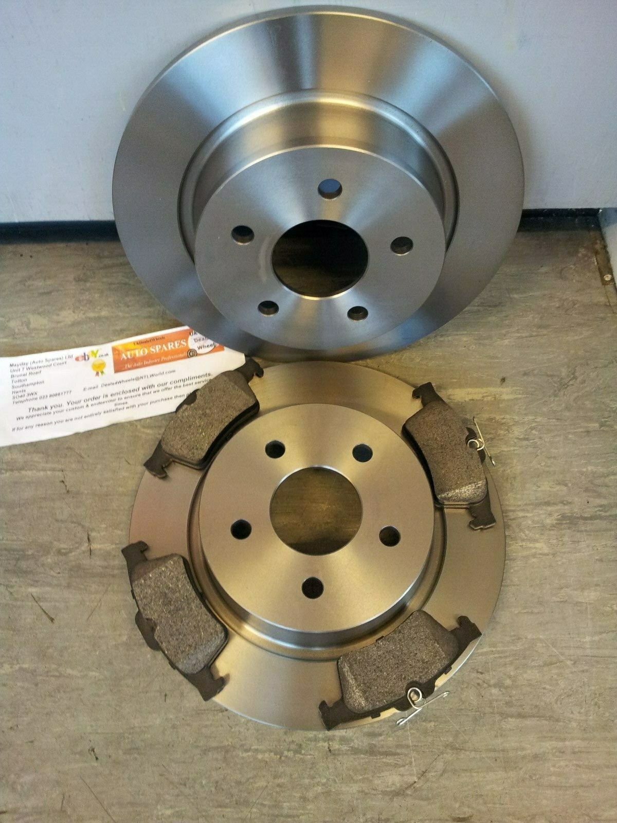 FORD CMAX REAR BRAKE DISCS AND PADS 1.0 1.5 1.6 2.0 ALL MODELS (2010