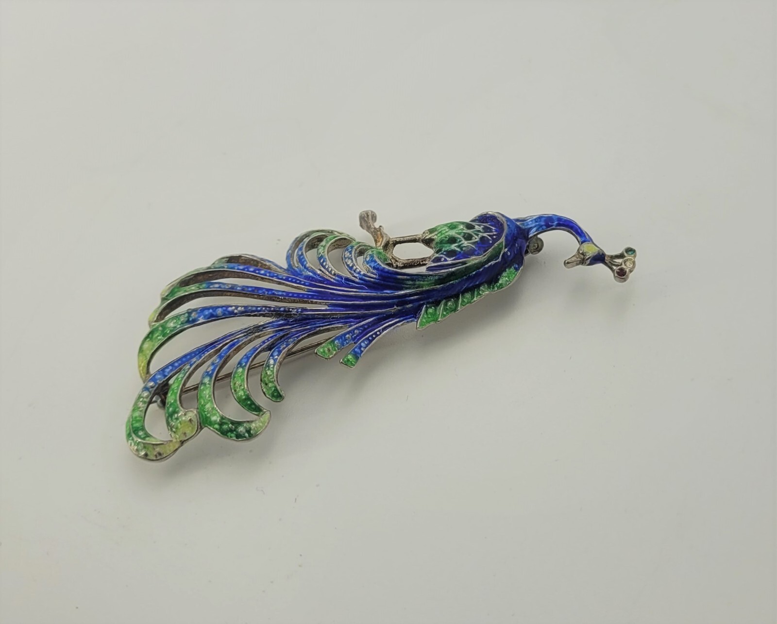Broche Vintage Femme - Déesse émaillée Style Art Nouveau - Or Doré - Occasion