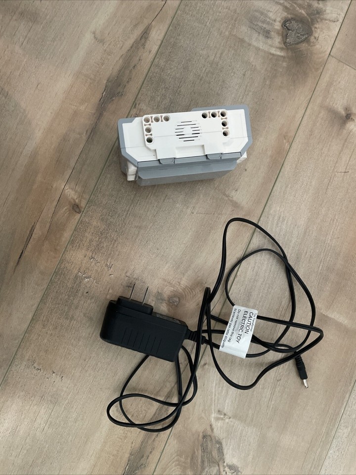 LEGO Mindstorms EV3 45500 Intelligent Brick With Rechargeable Battery