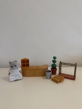 Sylvanian Families Grand Regency Hotel Reception Desk Grey Cat Simpkins Maid
