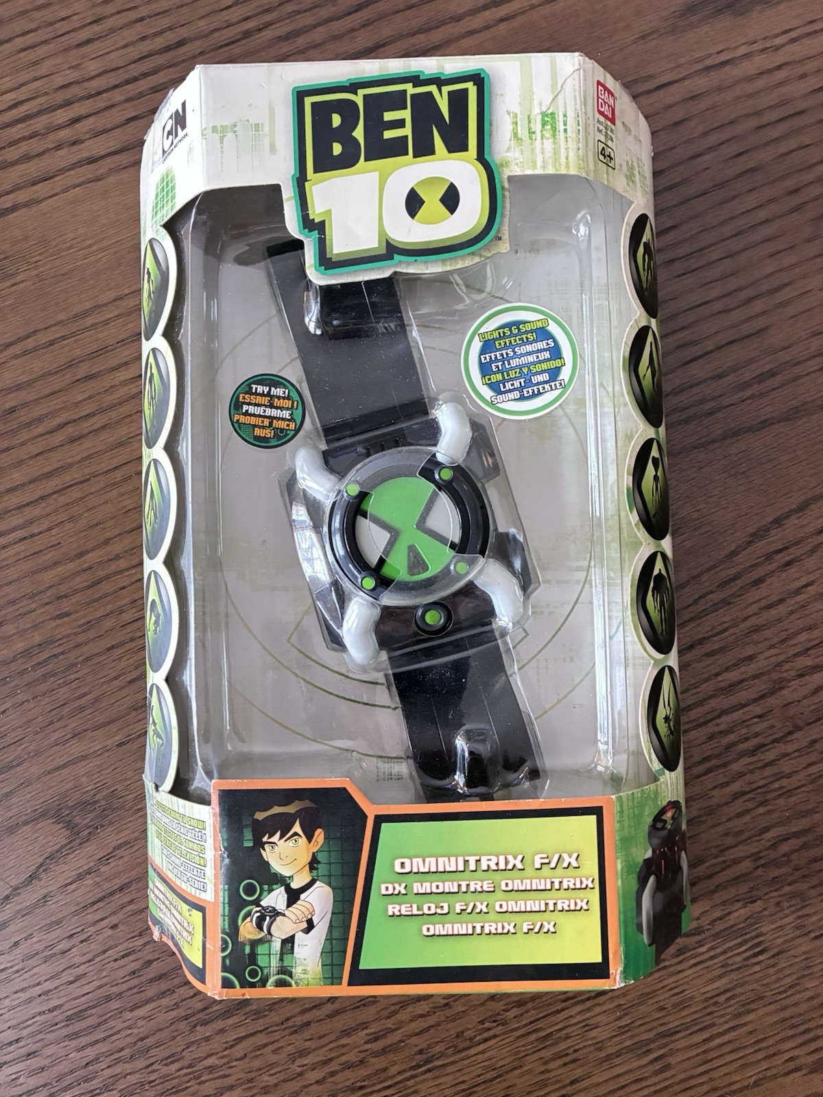 Ben 10 Omnitrix F/X Watch 2011 Lights Sound Effect Cartoon Network Original Box