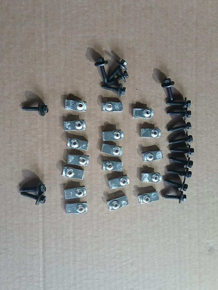 Guardabarros trasero de repuesto Ford F-350 1981-1997 OEM Foto 3 de 4