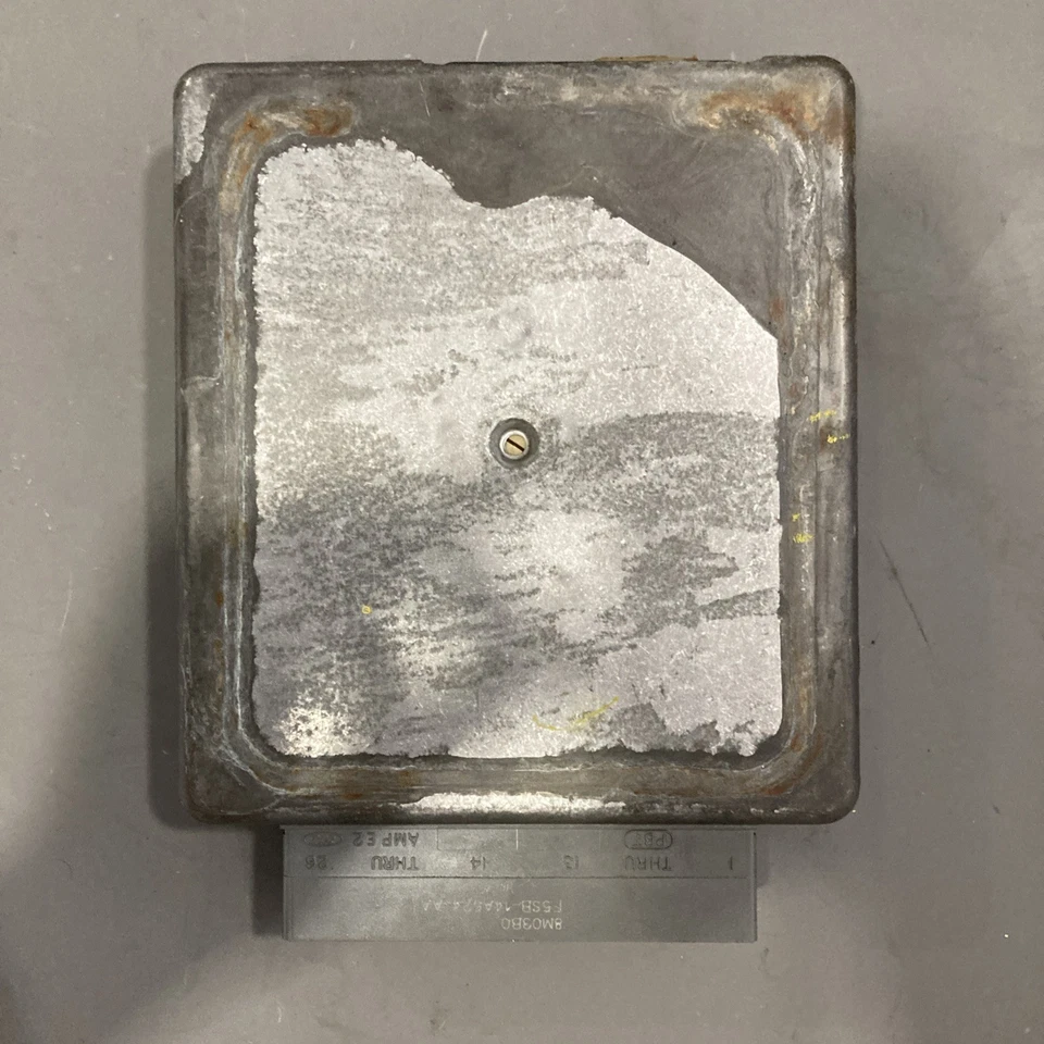 1998-1999 Mazda 626 ECU/ECM F8FF-12A650-SJ - Image 4 of 4