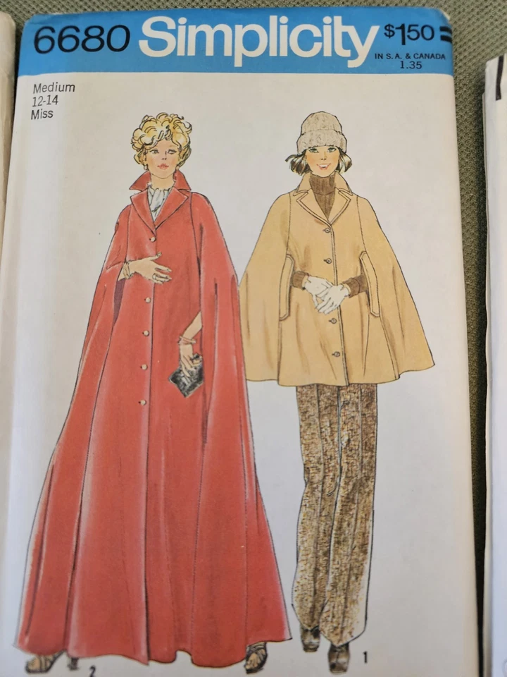 Lot Of 8 1970s Sewing Patterns Dresses Robes Skirts Jumpsuits Mostly Size 12 - Image 3 of 4