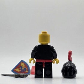 LEGO Black Knight Minifigure 1980s Castle (cas17) Cape, Sword 6085 6073 6060